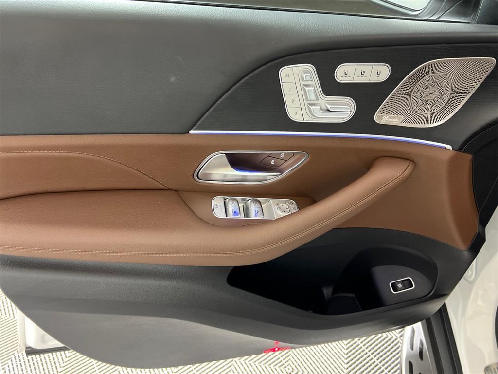 used 2024 Mercedes-Benz GLS 450 car, priced at $79,996