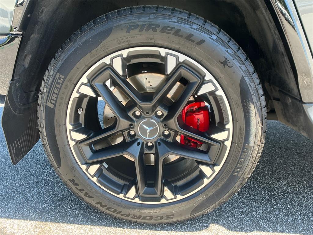 used 2022 Mercedes-Benz AMG G 63 car, priced at $172,875