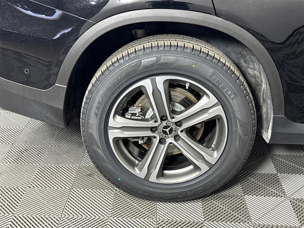 used 2021 Mercedes-Benz GLC 300 car, priced at $34,592