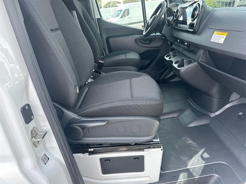 new 2025 Mercedes-Benz Sprinter 2500 car, priced at $66,087