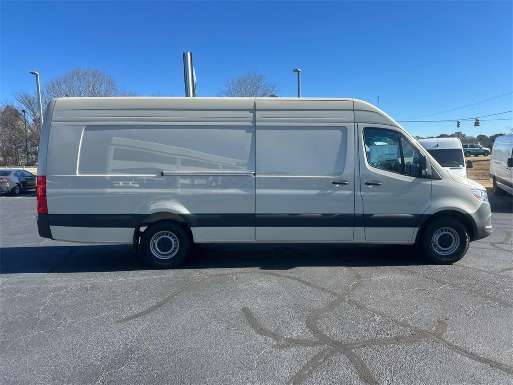 new 2025 Mercedes-Benz Sprinter 2500 car, priced at $66,087