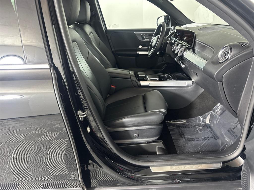 used 2023 Mercedes-Benz GLB 250 car, priced at $33,841
