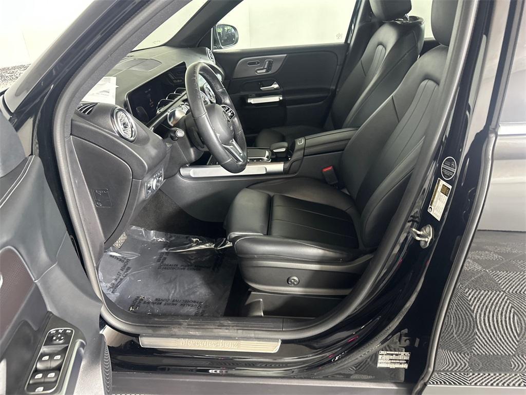 used 2023 Mercedes-Benz GLB 250 car, priced at $33,841