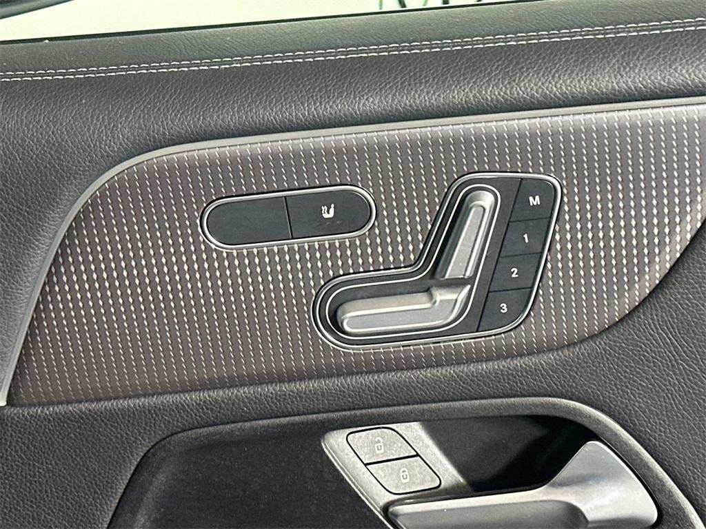 used 2023 Mercedes-Benz GLB 250 car, priced at $33,841