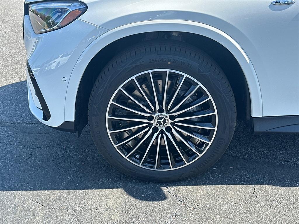 new 2025 Mercedes-Benz GLC 350e car, priced at $70,180