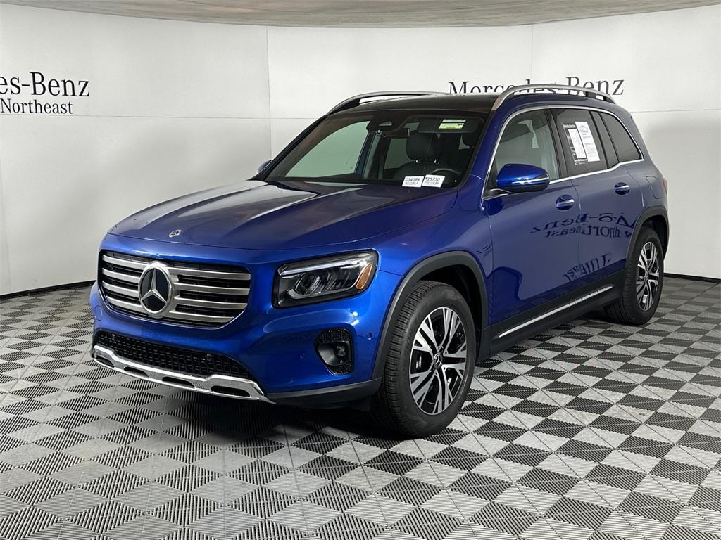 used 2024 Mercedes-Benz GLB 250 car, priced at $43,886