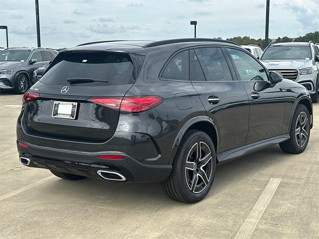 new 2025 Mercedes-Benz GLC 300 car, priced at $58,985