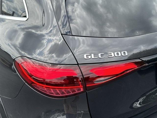 new 2024 Mercedes-Benz GLC 300 car, priced at $58,705