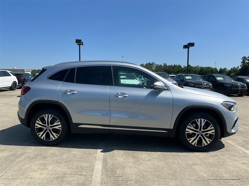 new 2025 Mercedes-Benz GLA 250 car, priced at $50,755