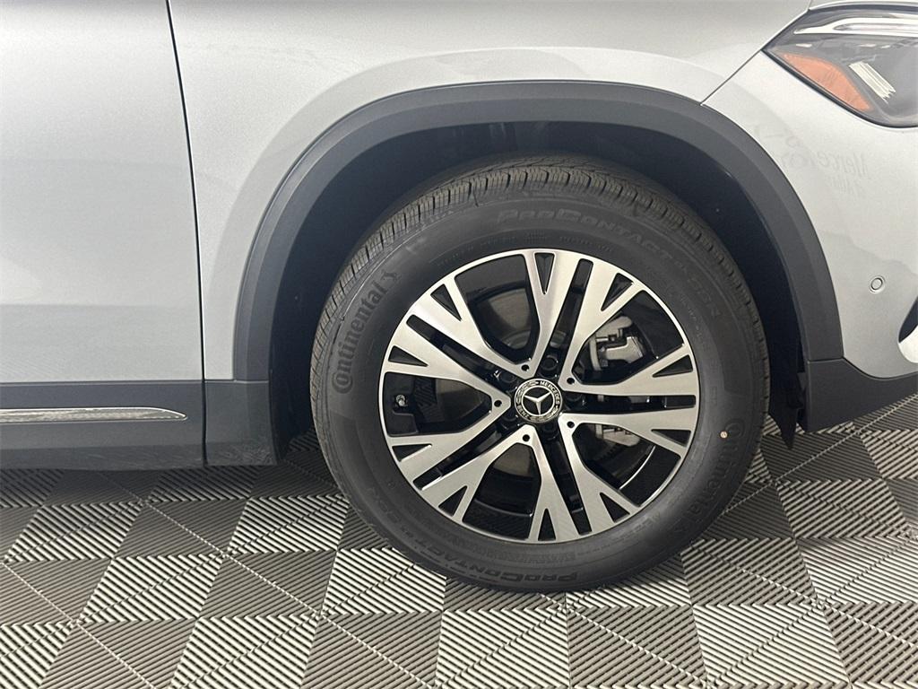 used 2025 Mercedes-Benz GLA 250 car, priced at $45,755