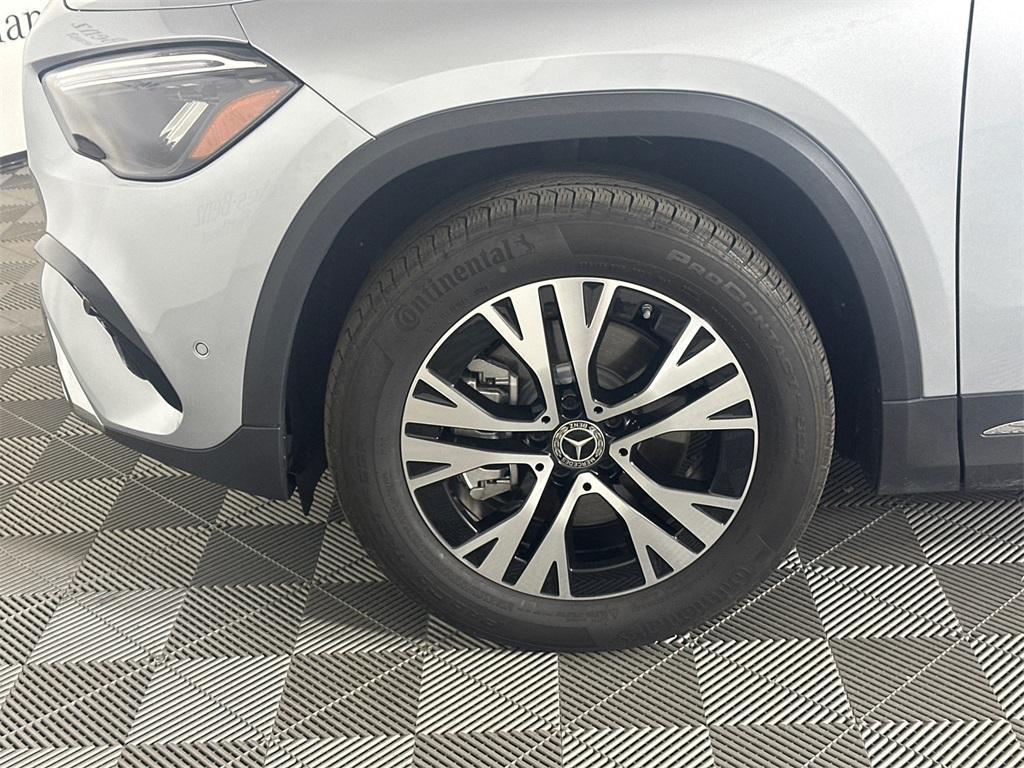 used 2025 Mercedes-Benz GLA 250 car, priced at $45,755