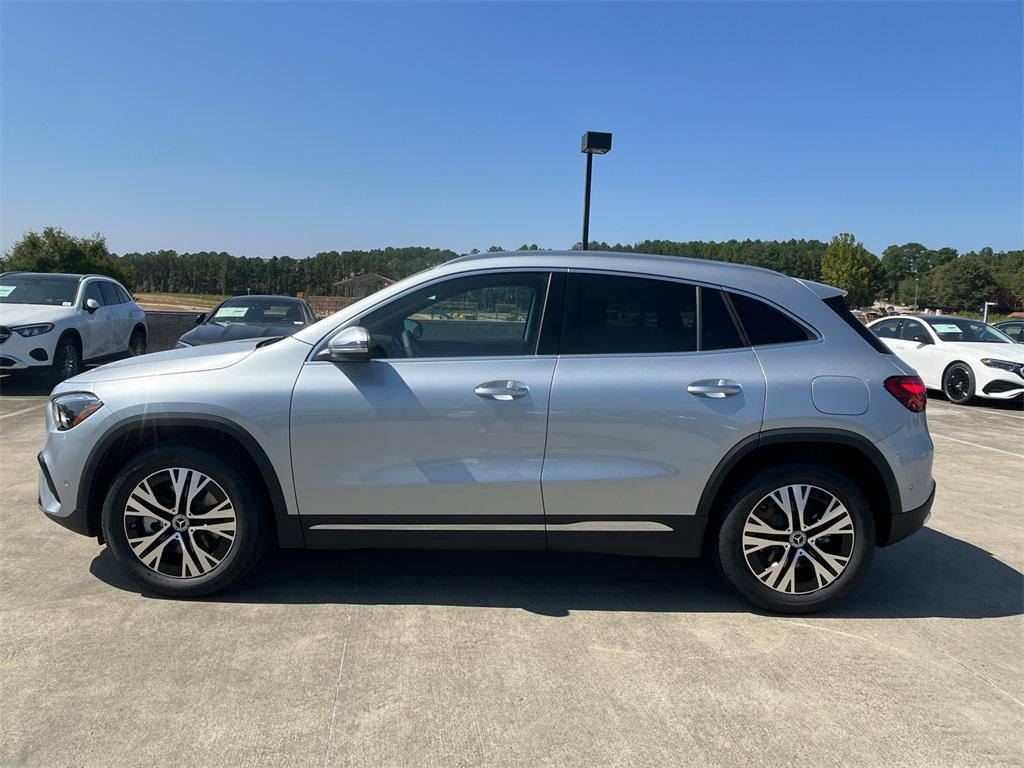 new 2025 Mercedes-Benz GLA 250 car, priced at $50,755