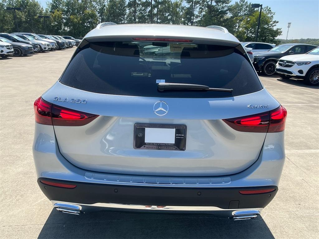 new 2025 Mercedes-Benz GLA 250 car, priced at $50,755