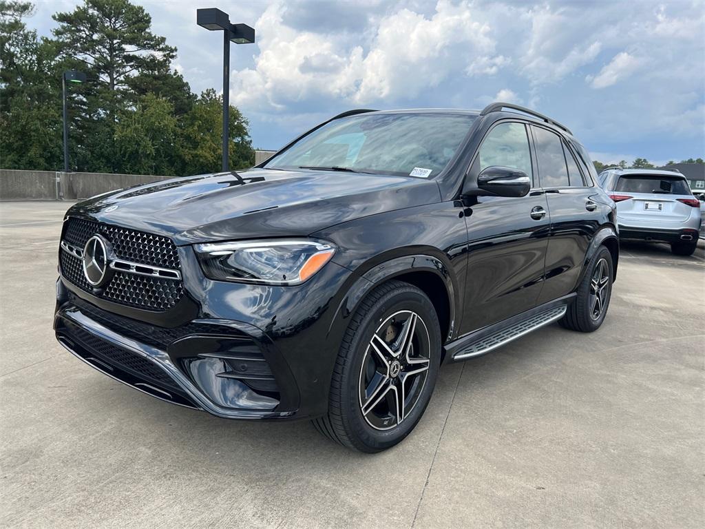 new 2026 Mercedes-Benz GLE 450 car, priced at $81,265
