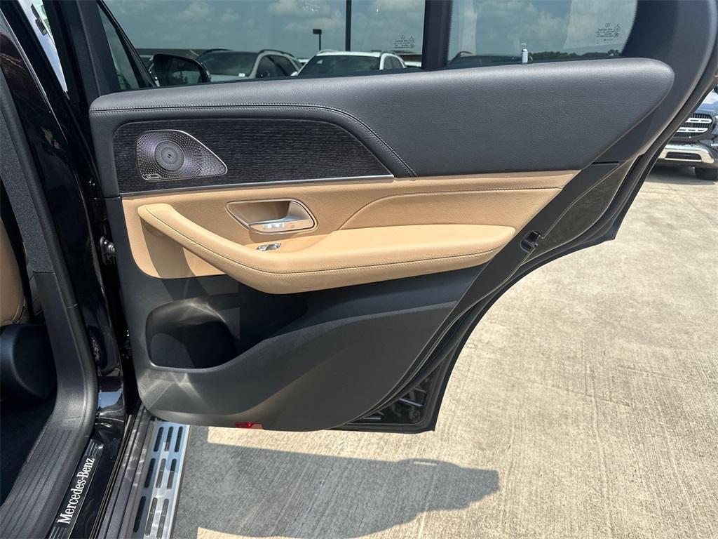 new 2025 Mercedes-Benz GLE 350 car, priced at $77,960