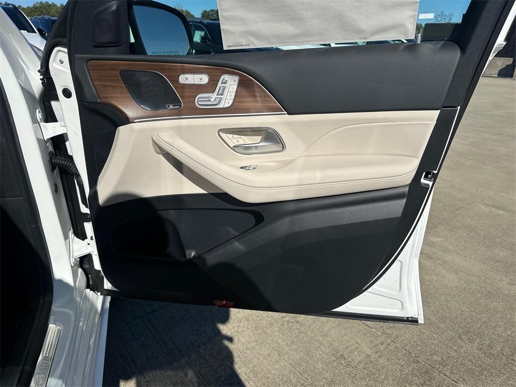 new 2026 Mercedes-Benz GLE 350 car, priced at $77,515