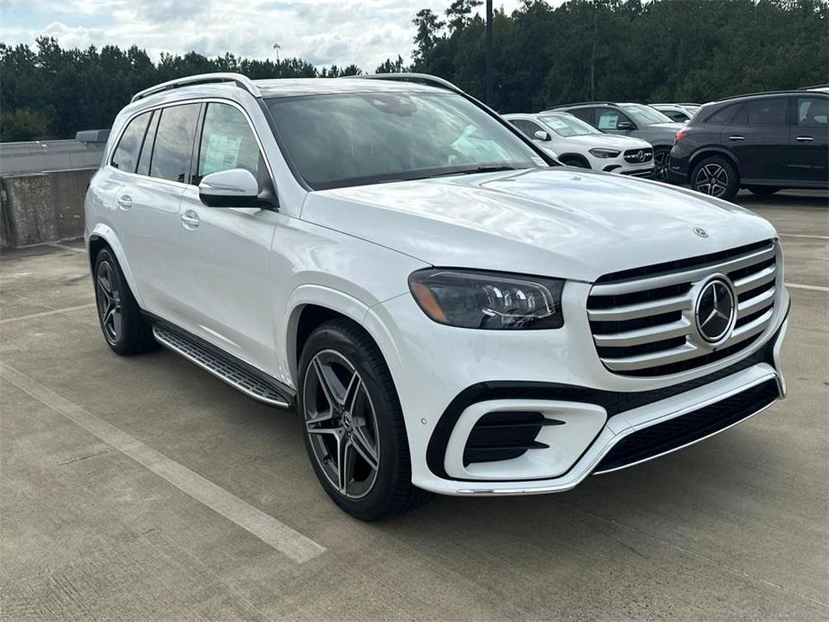 new 2025 Mercedes-Benz GLS 450 car, priced at $100,055