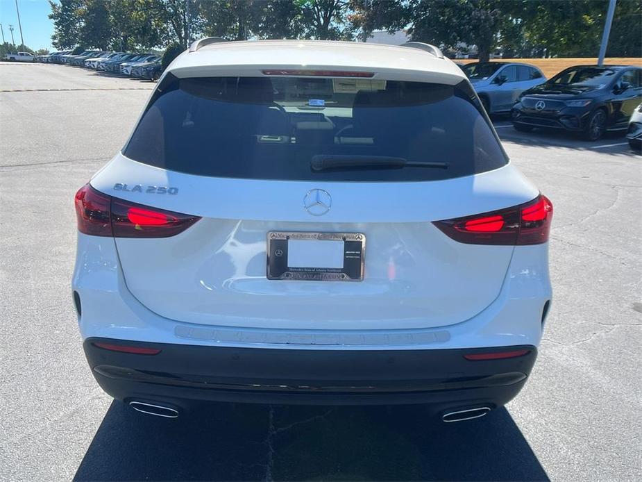 new 2025 Mercedes-Benz GLA 250 car, priced at $56,190