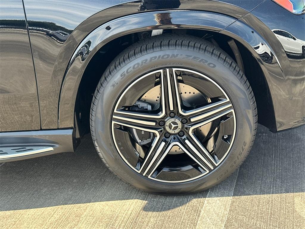 new 2026 Mercedes-Benz GLE 450 car, priced at $88,350