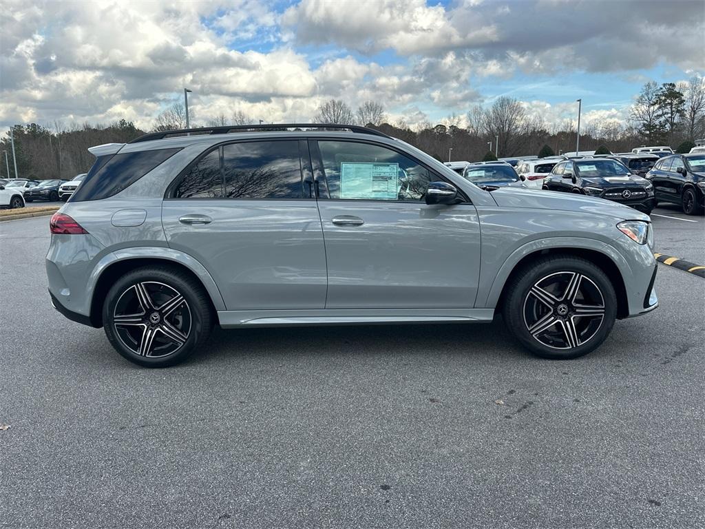 new 2025 Mercedes-Benz GLE 450 car, priced at $85,630