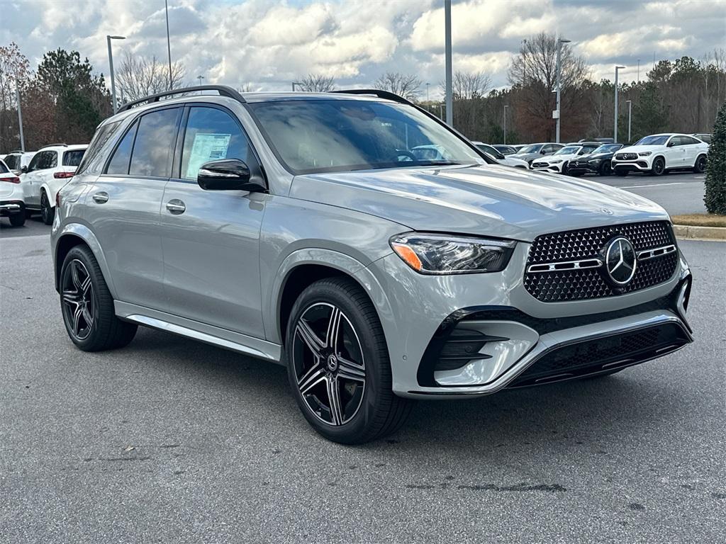 new 2025 Mercedes-Benz GLE 450 car, priced at $85,630