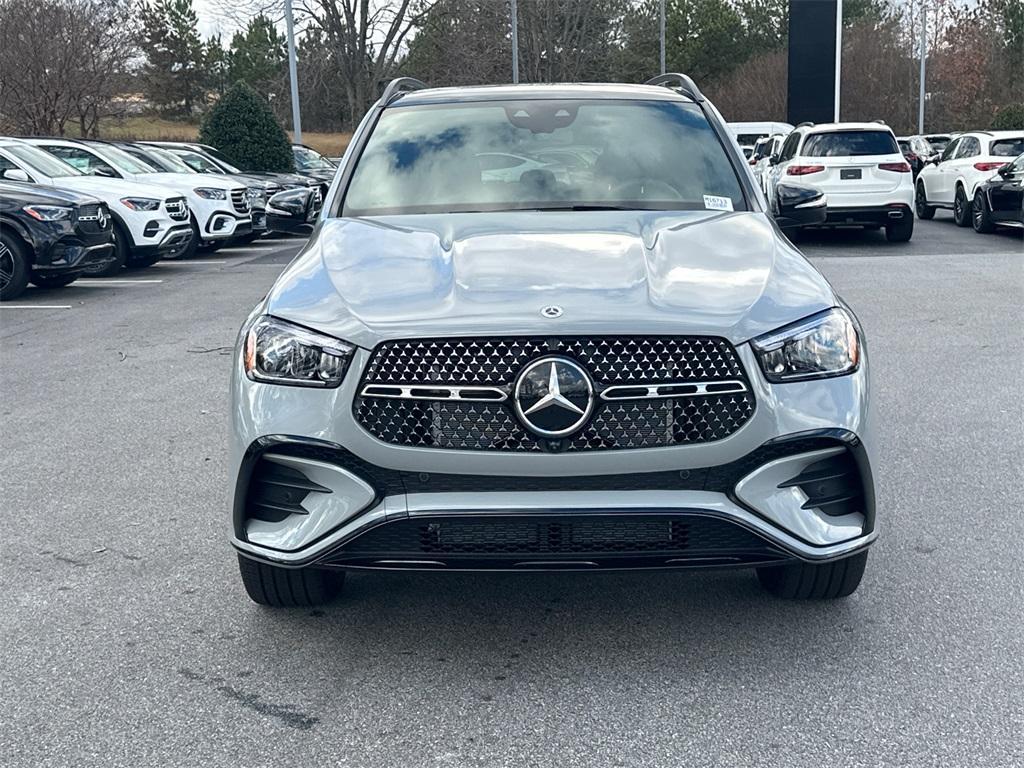 new 2025 Mercedes-Benz GLE 450 car, priced at $85,630