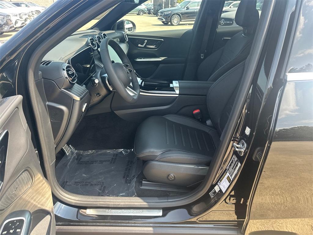 new 2026 Mercedes-Benz GLC 300 car, priced at $58,420