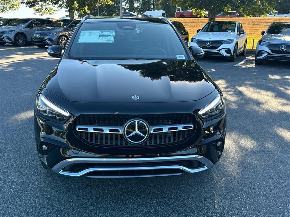 new 2025 Mercedes-Benz GLA 250 car, priced at $51,560