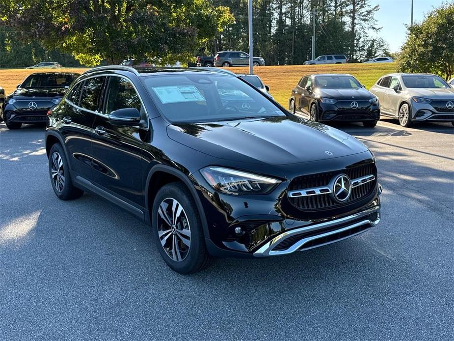 new 2025 Mercedes-Benz GLA 250 car, priced at $51,560