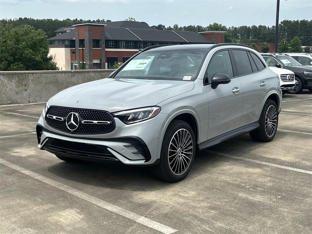new 2025 Mercedes-Benz GLC 300 car, priced at $62,010