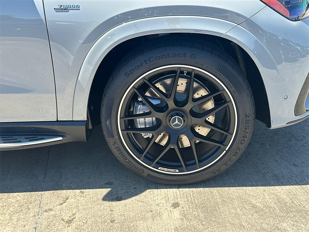 new 2025 Mercedes-Benz AMG GLE 53 car, priced at $104,820