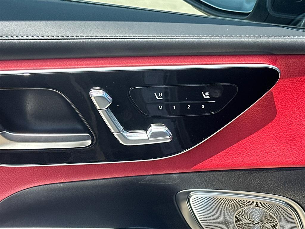 new 2025 Mercedes-Benz GLC 350e car, priced at $73,830