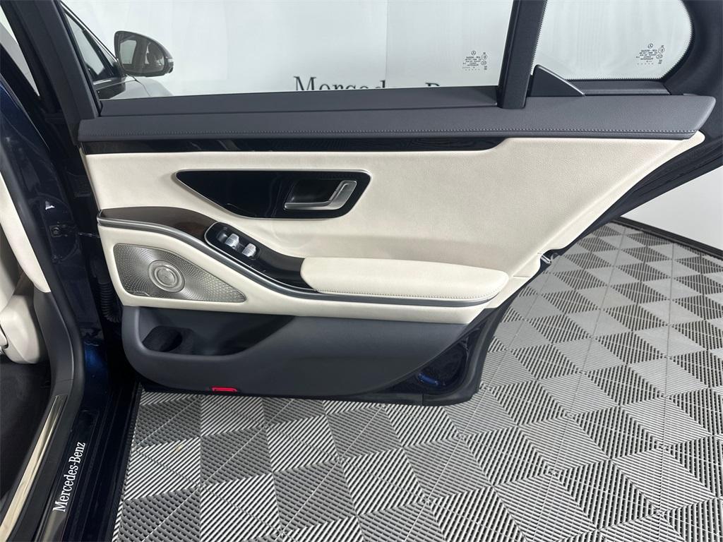 used 2022 Mercedes-Benz S-Class car, priced at $70,673