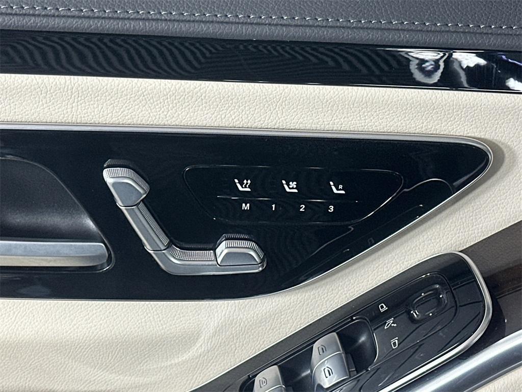 used 2022 Mercedes-Benz S-Class car, priced at $70,673