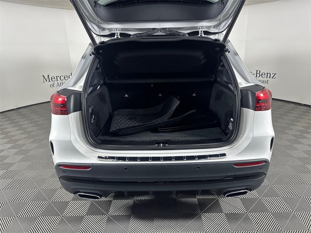 used 2024 Mercedes-Benz GLA 250 car, priced at $39,277