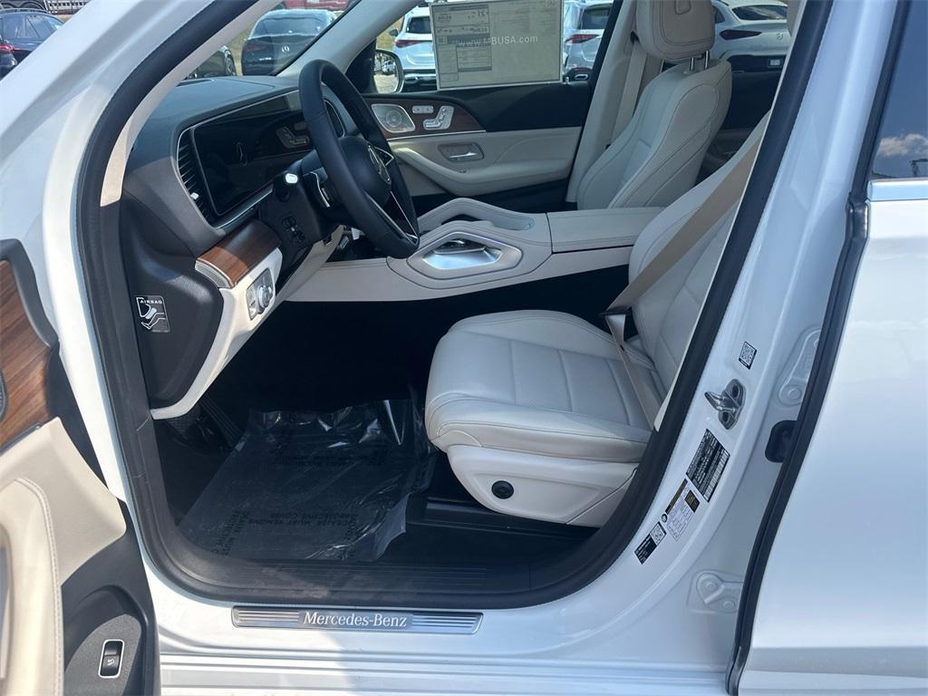 new 2026 Mercedes-Benz GLE 450 car, priced at $78,595