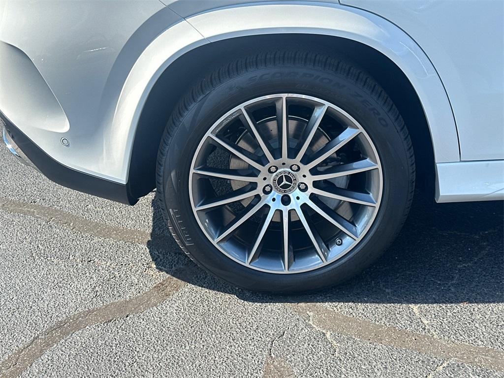 new 2026 Mercedes-Benz GLE 450 car, priced at $78,595