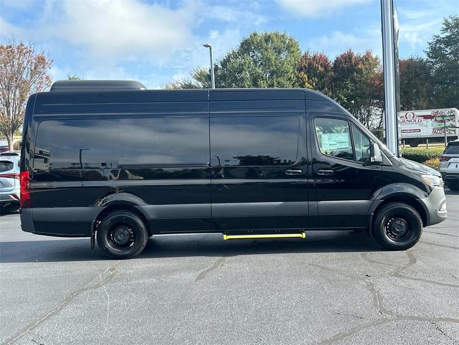 new 2025 Mercedes-Benz Sprinter 2500 car, priced at $89,910