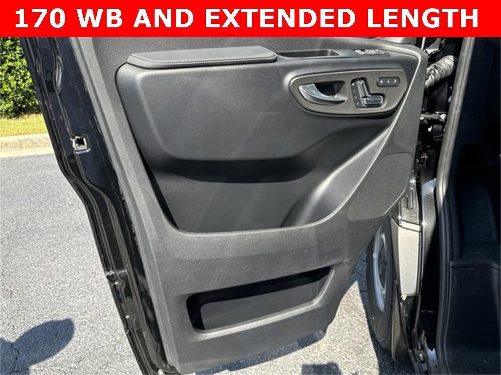 new 2024 Mercedes-Benz Sprinter 2500 car, priced at $77,497