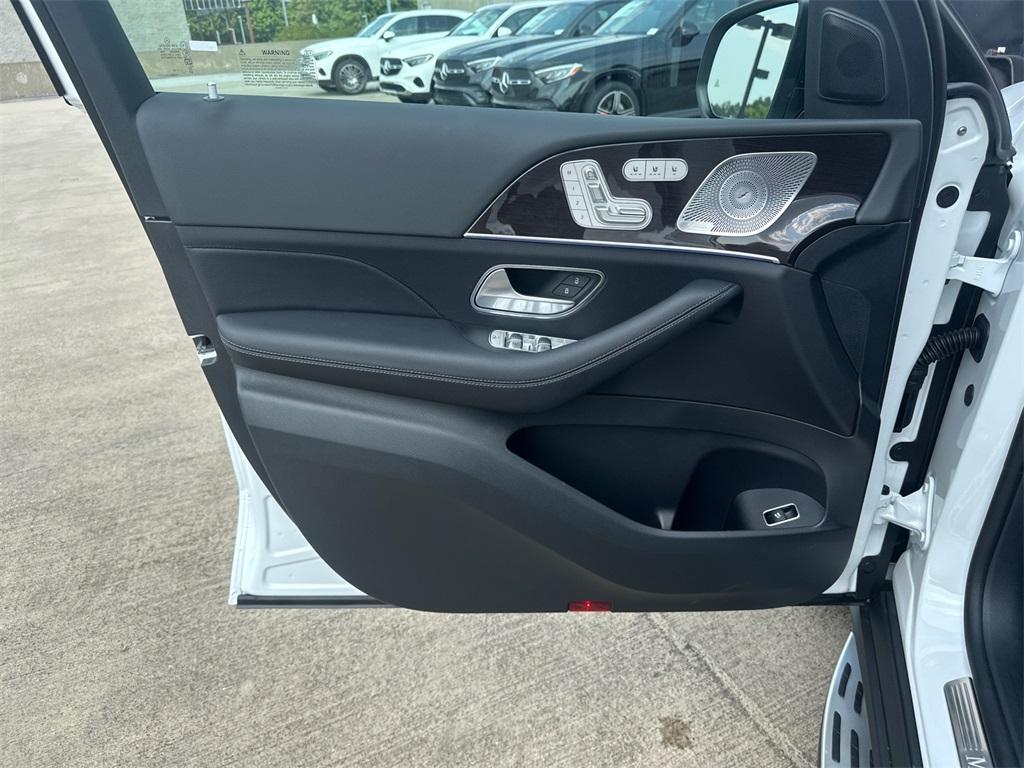 new 2025 Mercedes-Benz GLE 350 car, priced at $74,630