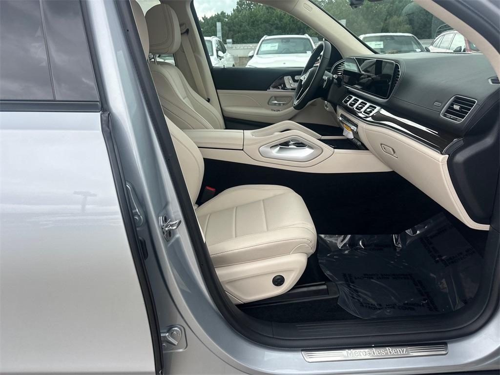 new 2026 Mercedes-Benz GLE 450 car, priced at $83,455