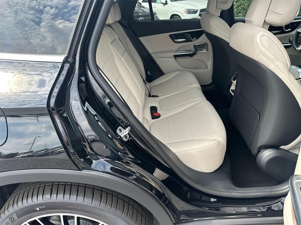 new 2025 Mercedes-Benz GLC 300 car, priced at $59,465