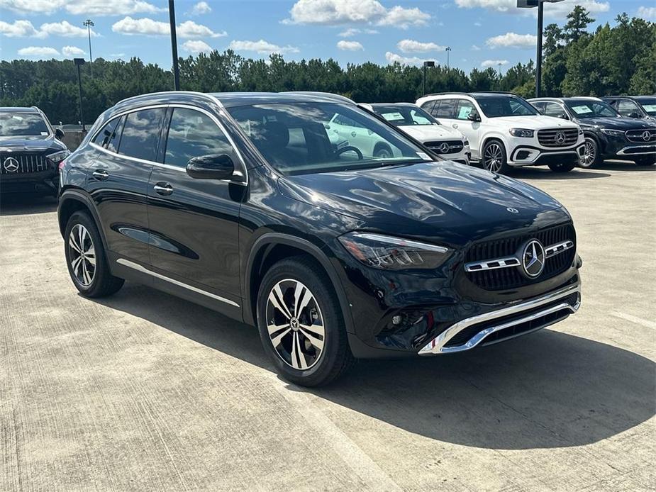 new 2025 Mercedes-Benz GLA 250 car, priced at $46,600