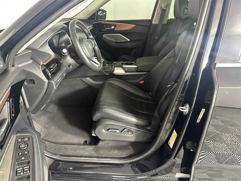 used 2022 Acura MDX car, priced at $29,997