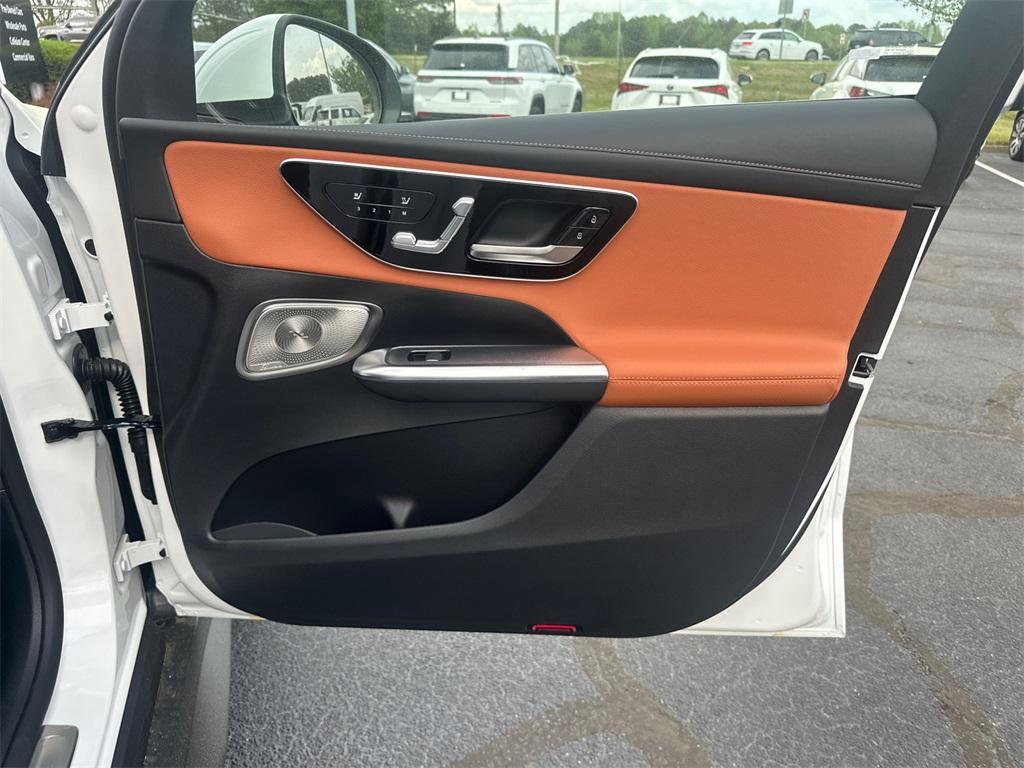 new 2025 Mercedes-Benz GLC 350e car, priced at $73,830