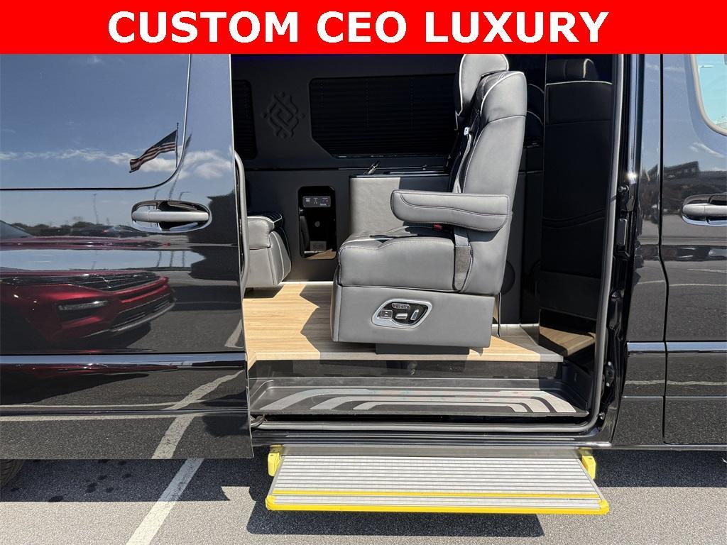 new 2025 Mercedes-Benz Sprinter 3500 car, priced at $165,900