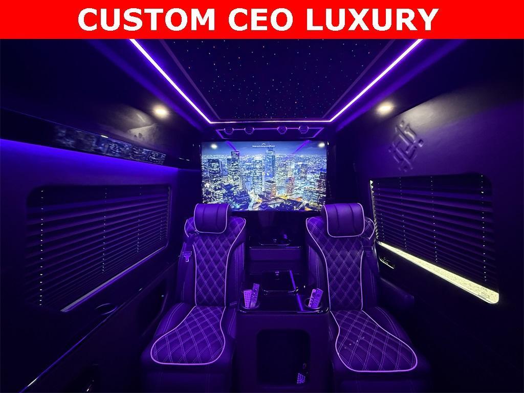 new 2025 Mercedes-Benz Sprinter 3500 car, priced at $165,900