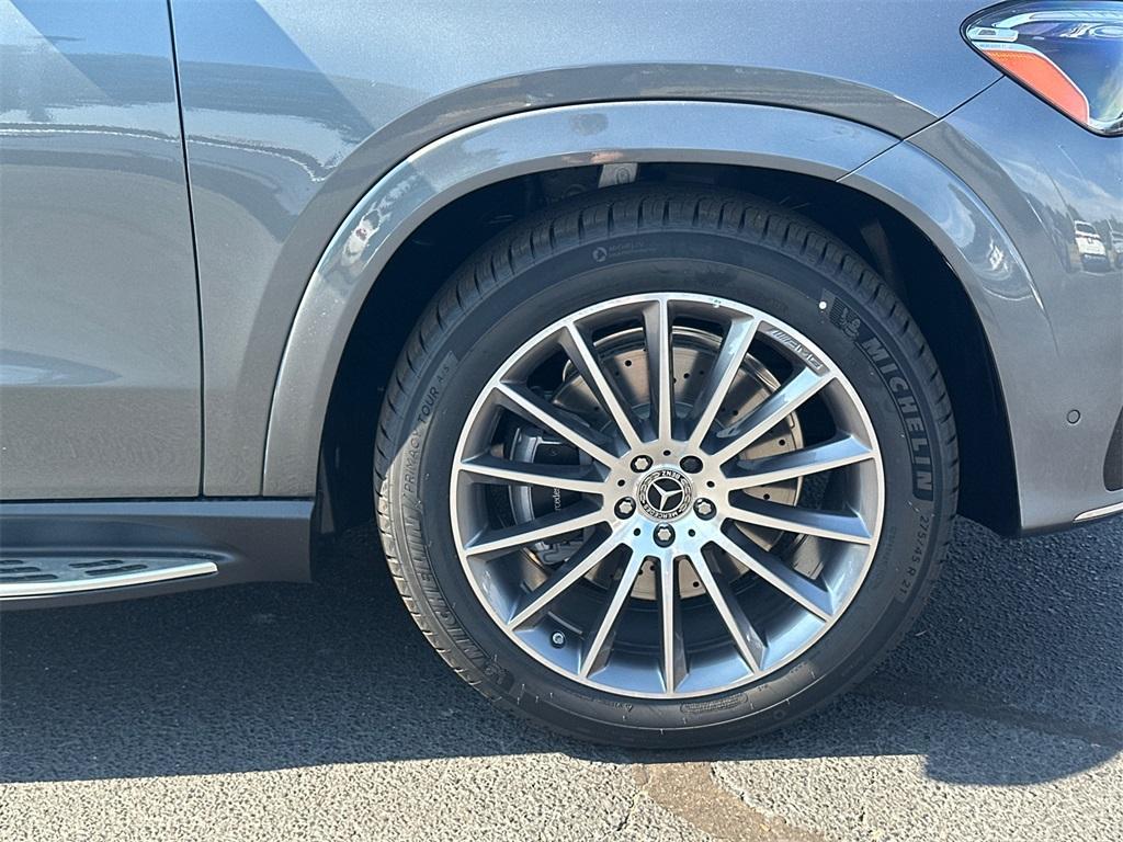 new 2026 Mercedes-Benz GLE 450 car, priced at $83,065
