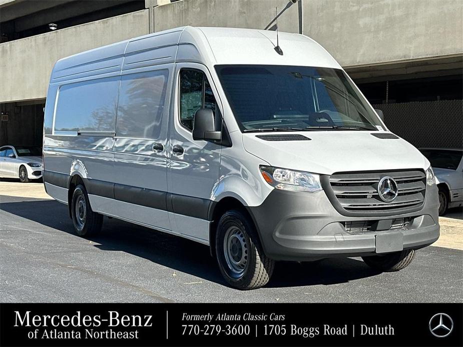 new 2025 Mercedes-Benz Sprinter 2500 car, priced at $66,087