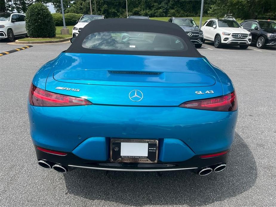 new 2023 Mercedes-Benz AMG SL 43 car, priced at $116,085